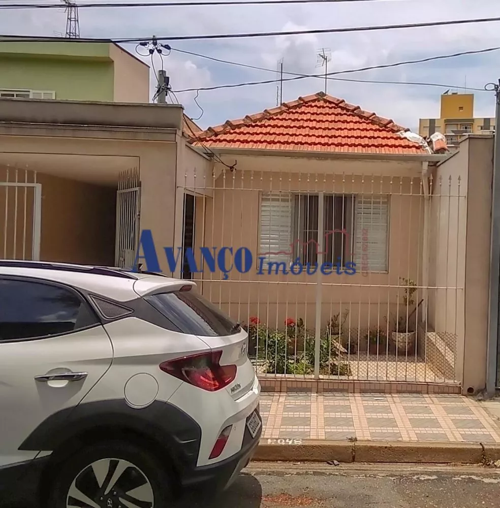 Casa à venda com 2 quartos, 115m² - Foto 1