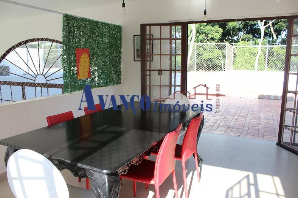 Casa de Condomínio à venda e aluguel com 3 quartos, 350m² - Foto 5