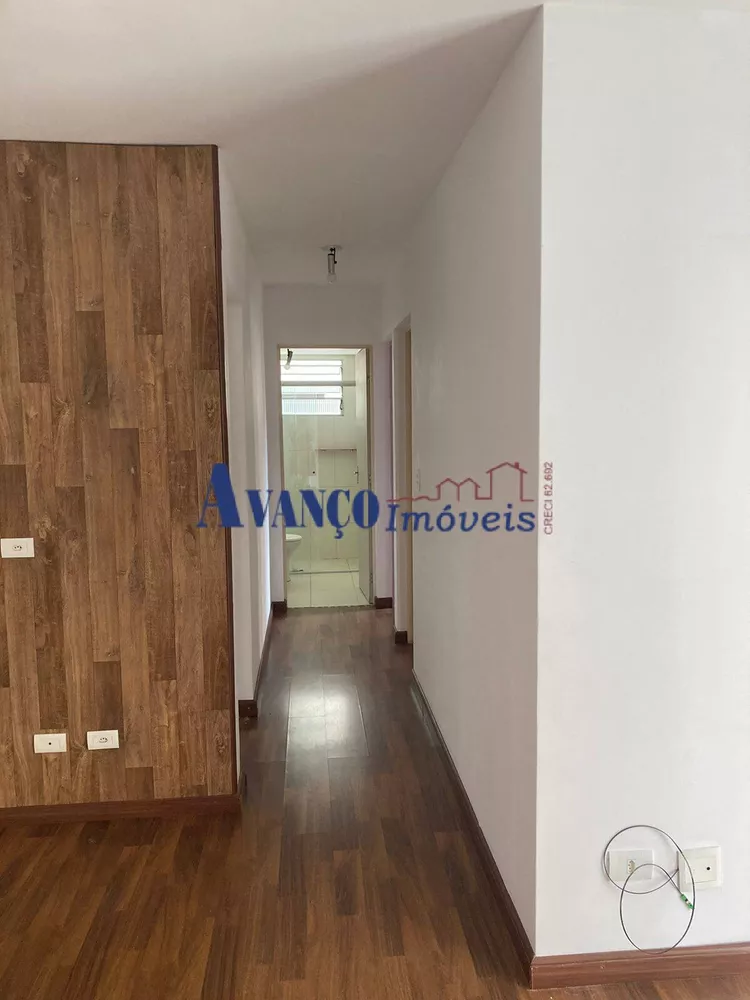 Apartamento à venda com 2 quartos, 60m² - Foto 4