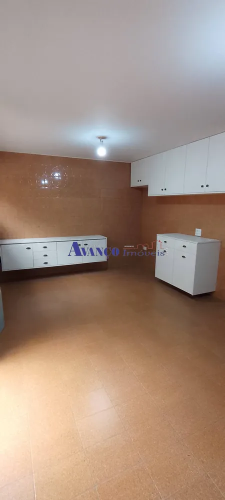Casa, 3 quartos, 216 m² - Foto 4