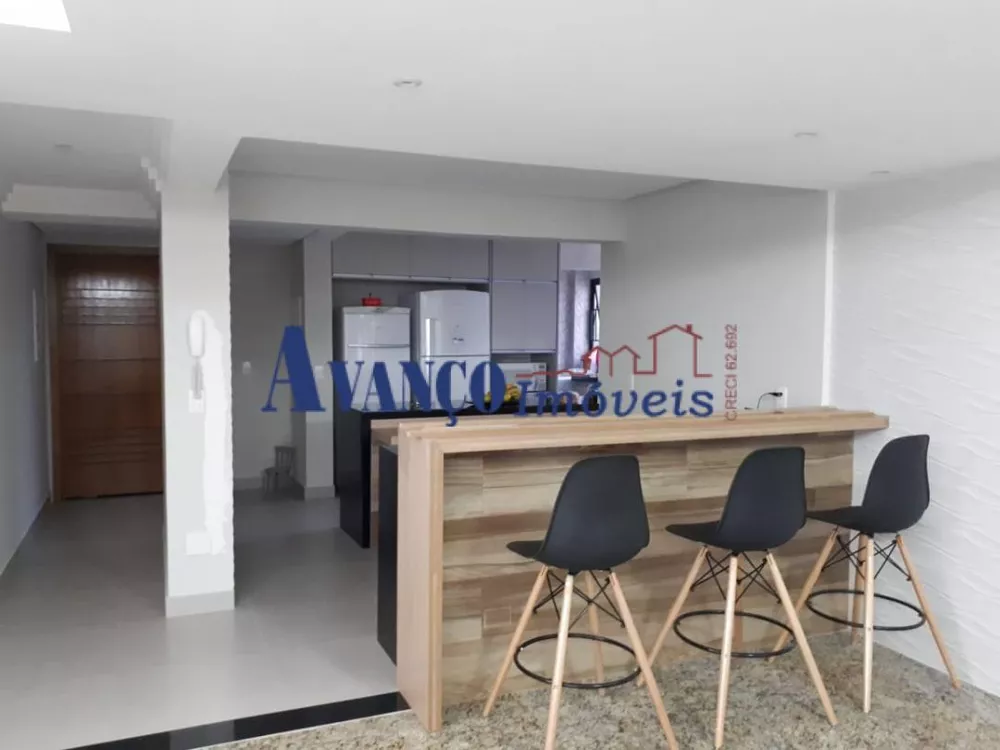 Apartamento à venda com 4 quartos, 198m² - Foto 4