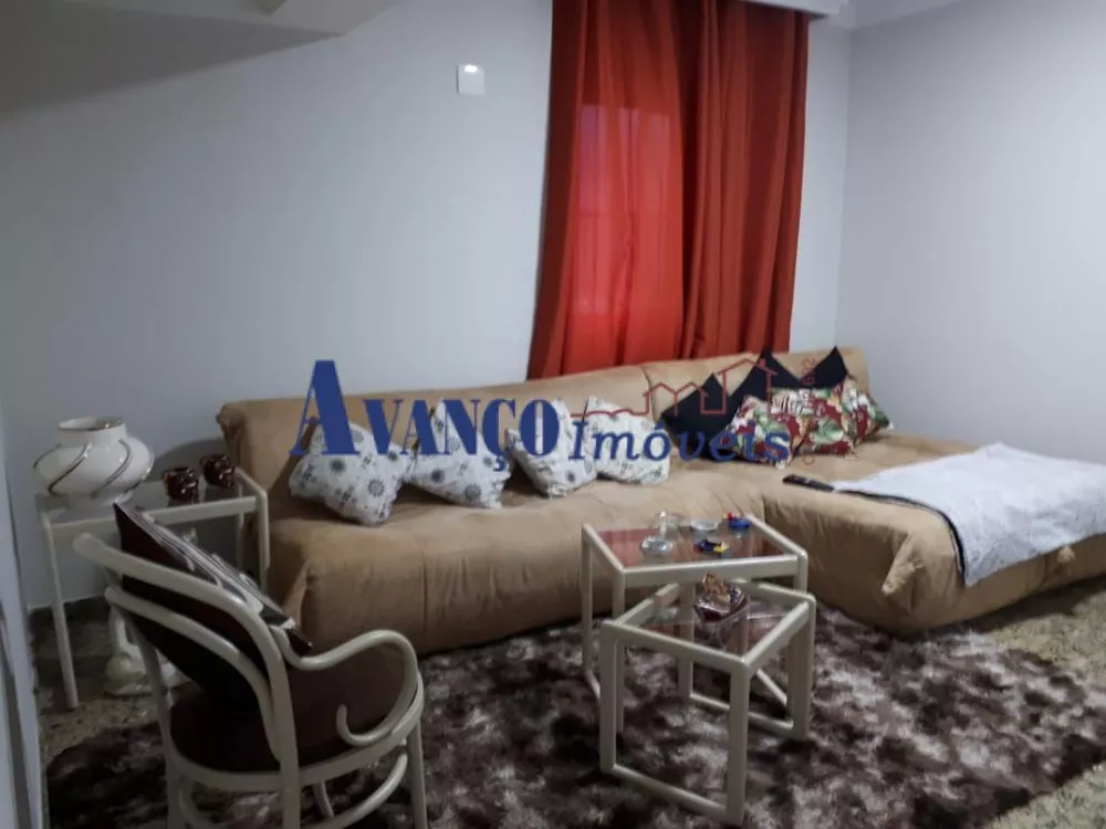 Apartamento à venda com 4 quartos, 198m² - Foto 1