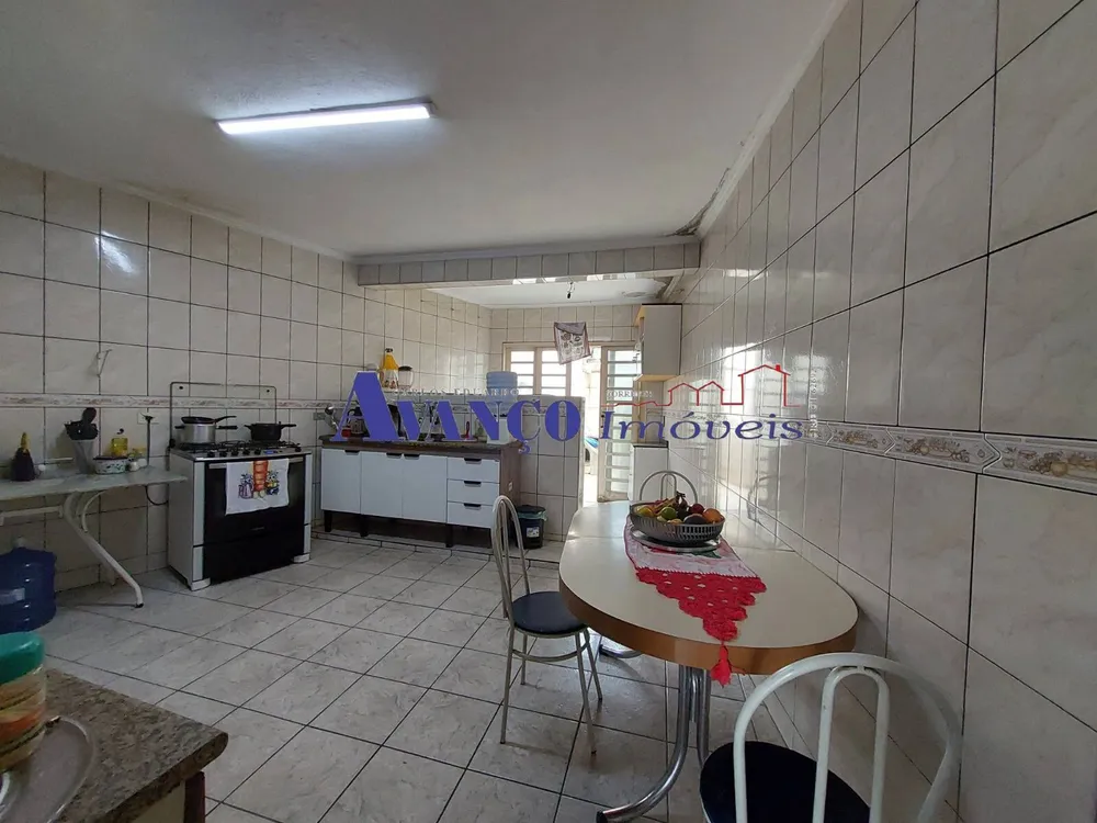 Casa, 3 quartos, 264 m² - Foto 9