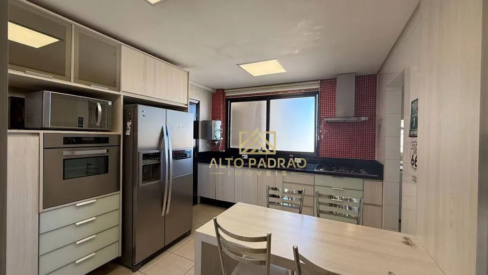 Apartamento, 3 quartos, 159 m² - Foto 1