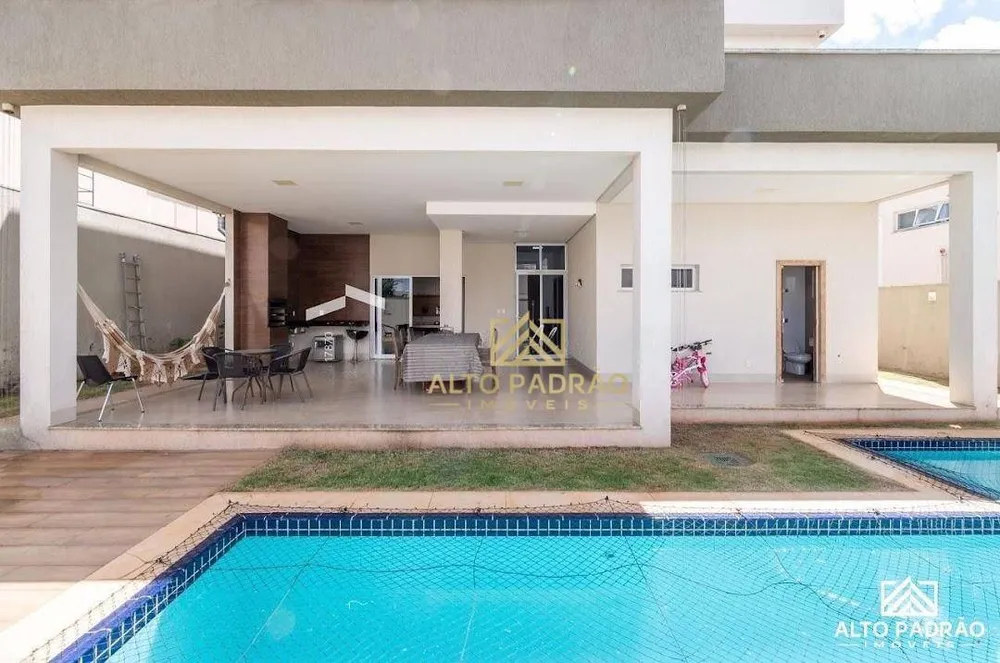 Casa, 4 quartos, 336 m² - Foto 1