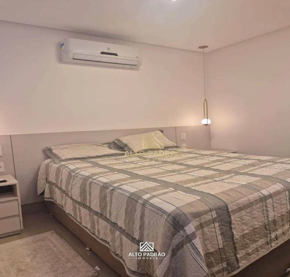 Apartamento, 3 quartos, 137 m² - Foto 1