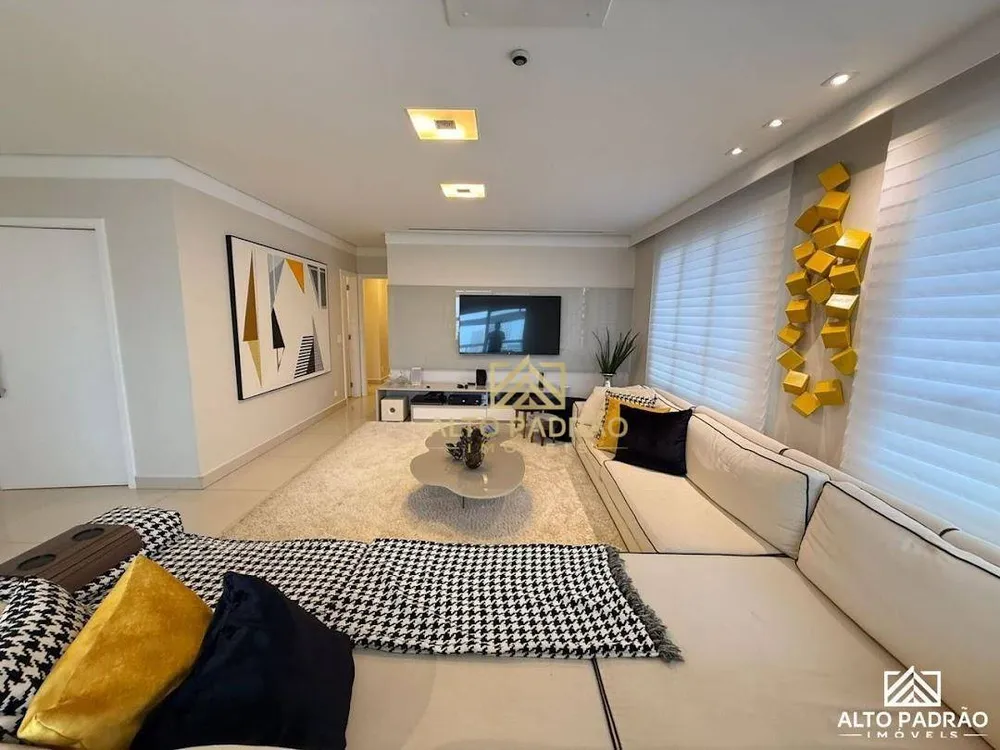 Apartamento, 4 quartos, 228 m² - Foto 2