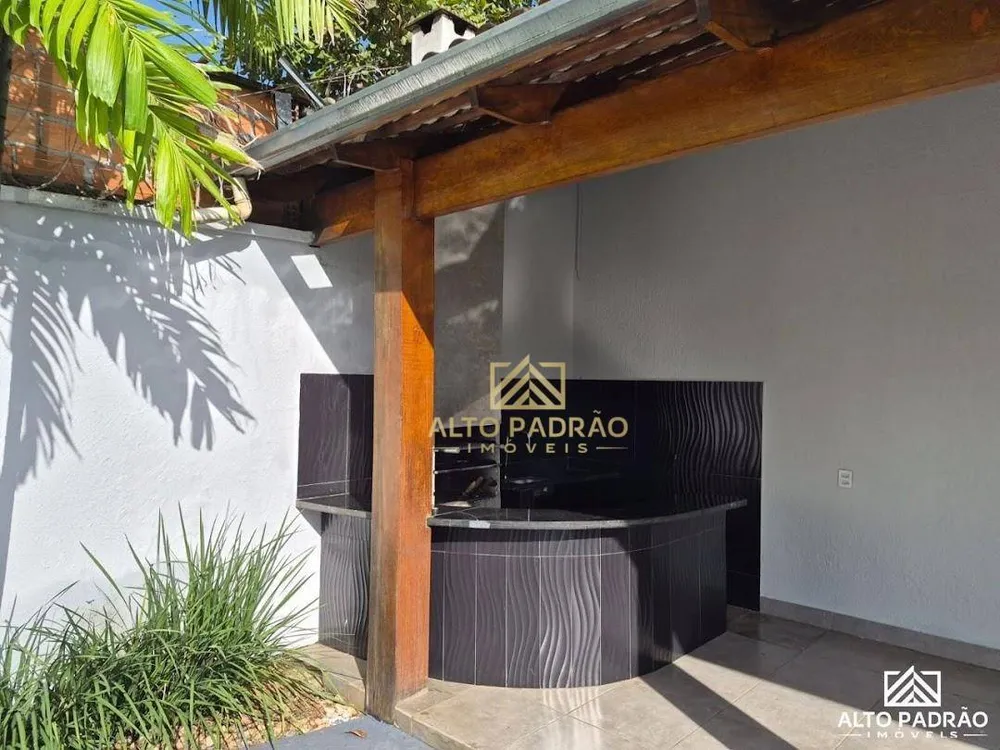 Casa, 3 quartos, 251 m² - Foto 4