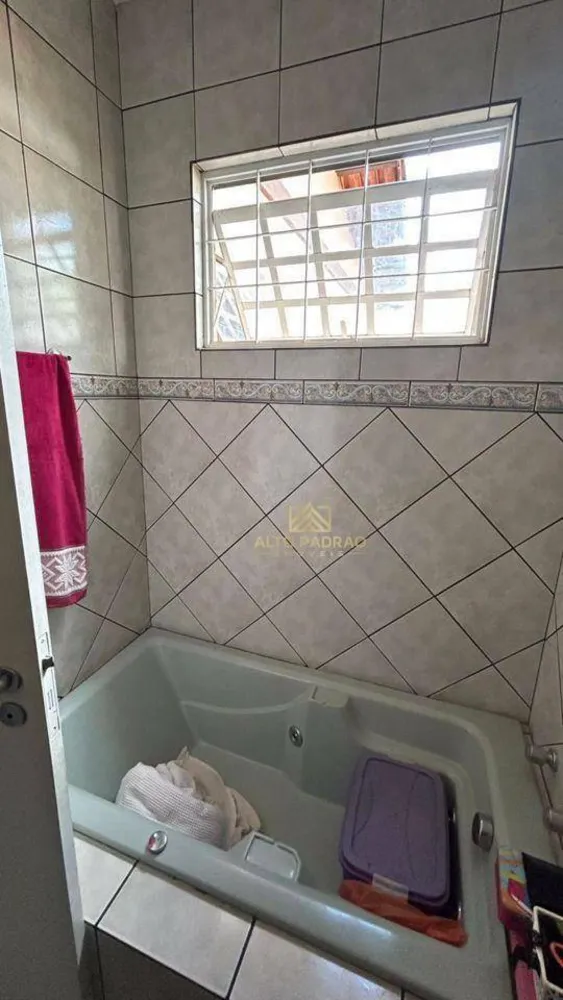 Casa, 4 quartos, 221 m² - Foto 4