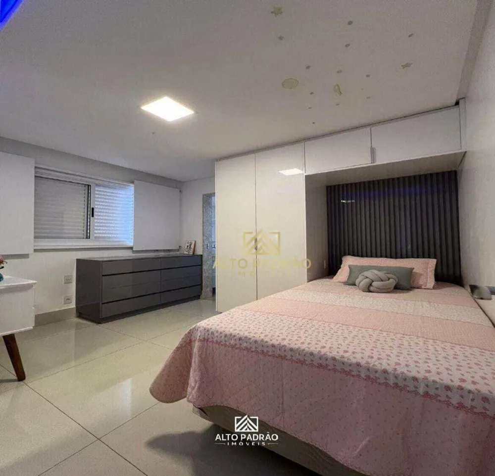 Apartamento, 3 quartos, 150 m² - Foto 1