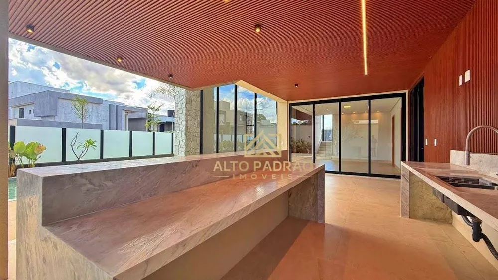 Casa, 4 quartos, 369 m² - Foto 2