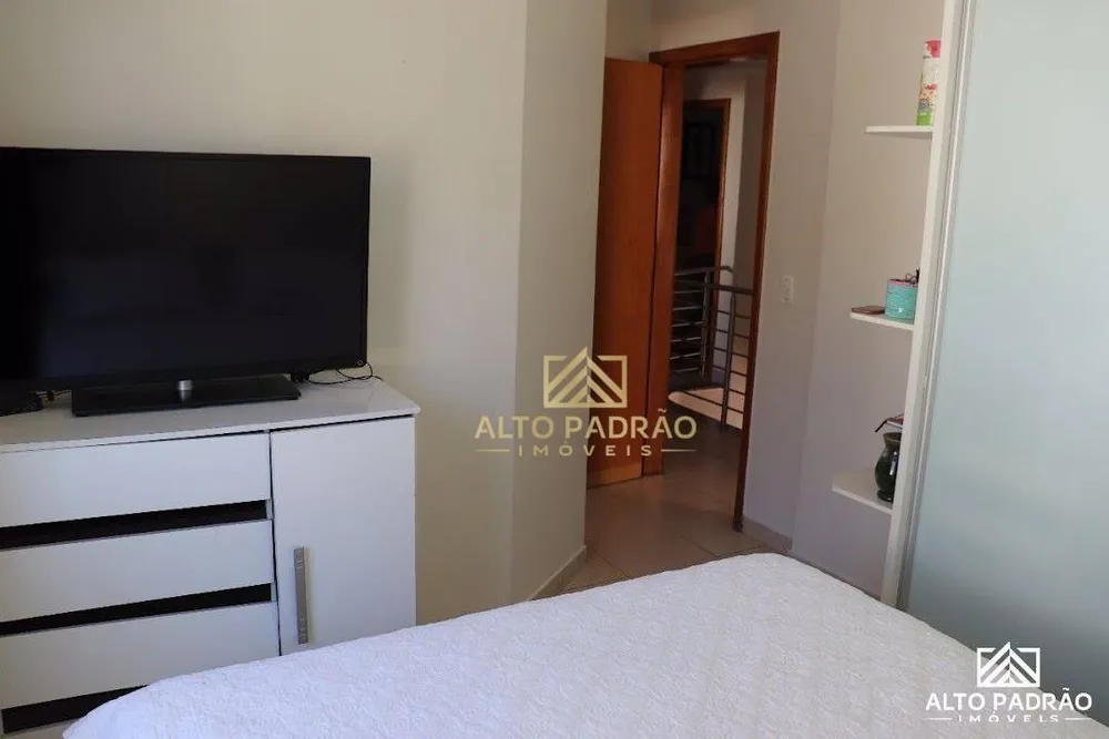 Casa, 4 quartos, 162 m² - Foto 4