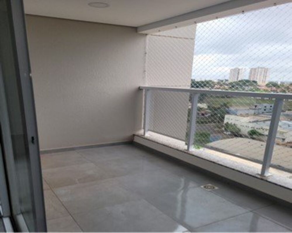 Apartamento à venda com 2 quartos, 8000m² - Foto 2