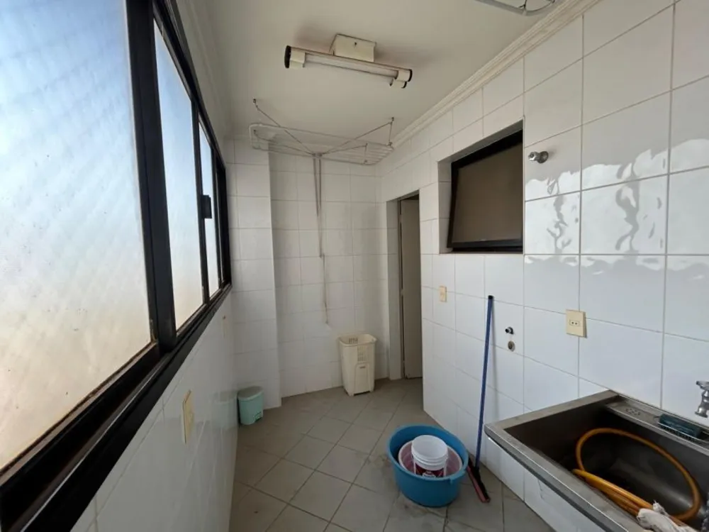 Apartamento, 3 quartos, 190 m² - Foto 1