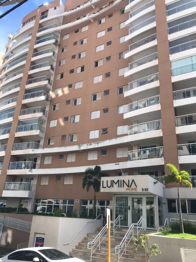 Apartamento à venda com 3 quartos, 155m² - Foto 1