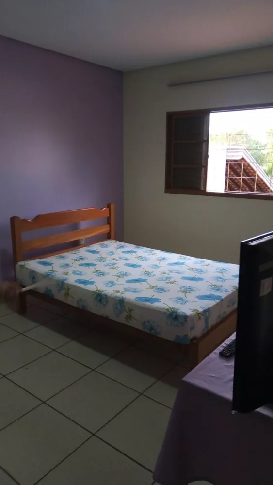 Fazenda à venda com 3 quartos, 300m² - Foto 2