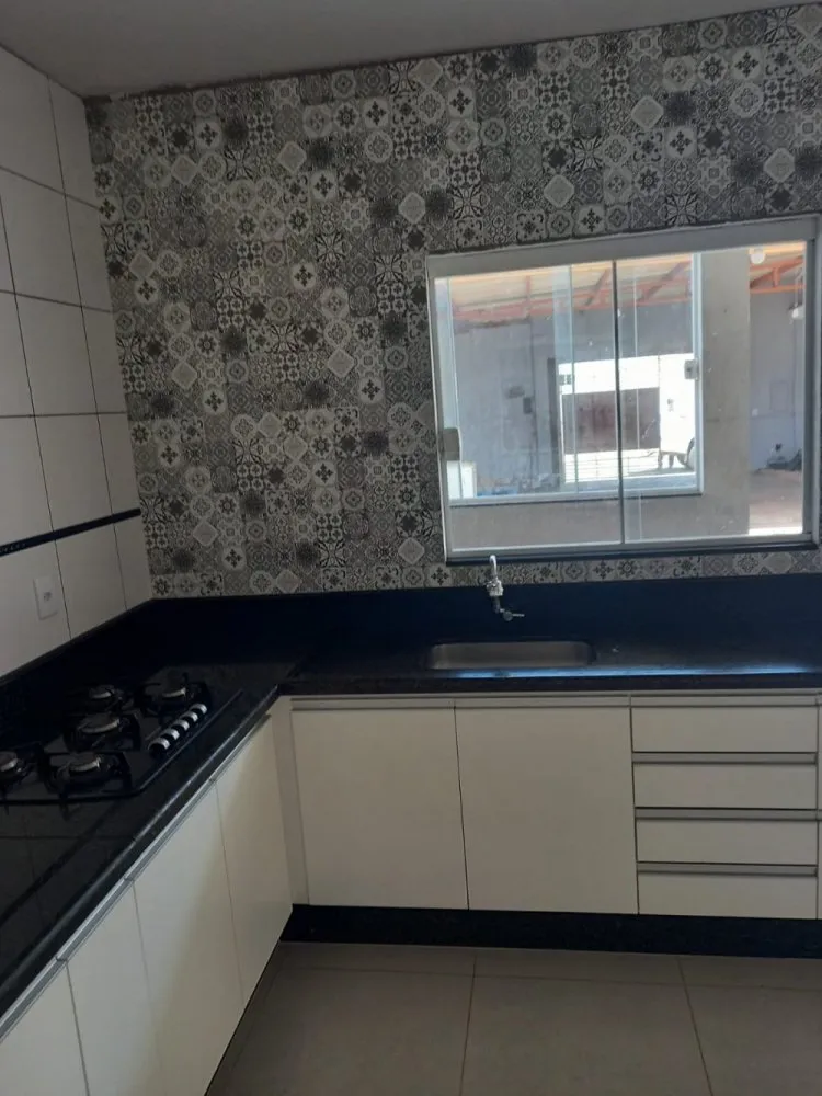 Casa, 3 quartos, 250 m² - Foto 1