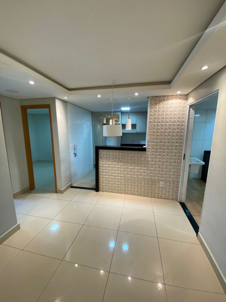Apartamento à venda com 2 quartos, 57m² - Foto 2