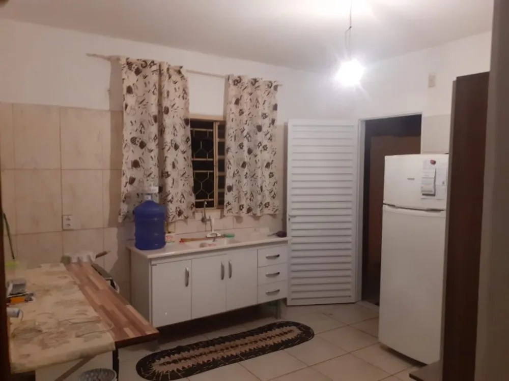 Casa, 2 quartos, 250 m² - Foto 1