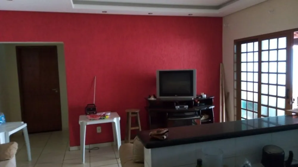 Chácara, 3 quartos, 300 m² - Foto 8