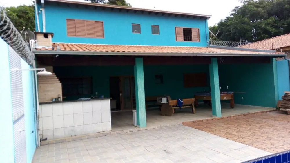 Chácara, 3 quartos, 300 m² - Foto 1