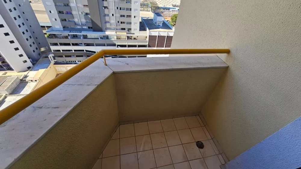 Apartamento para alugar com 2 quartos, 68m² - Foto 4