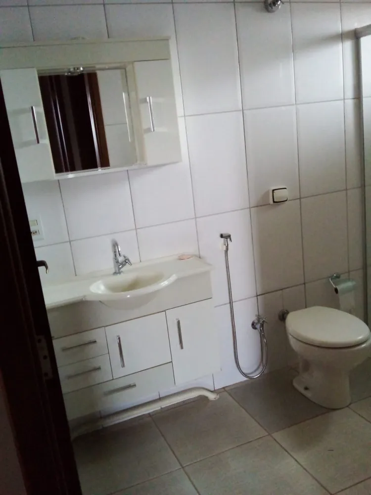Chácara, 3 quartos, 2200 m² - Foto 2