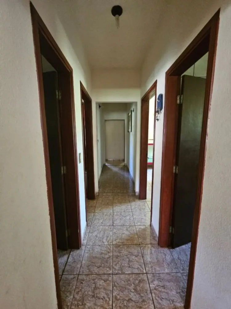 Chácara, 4 quartos, 1200 m² - Foto 2