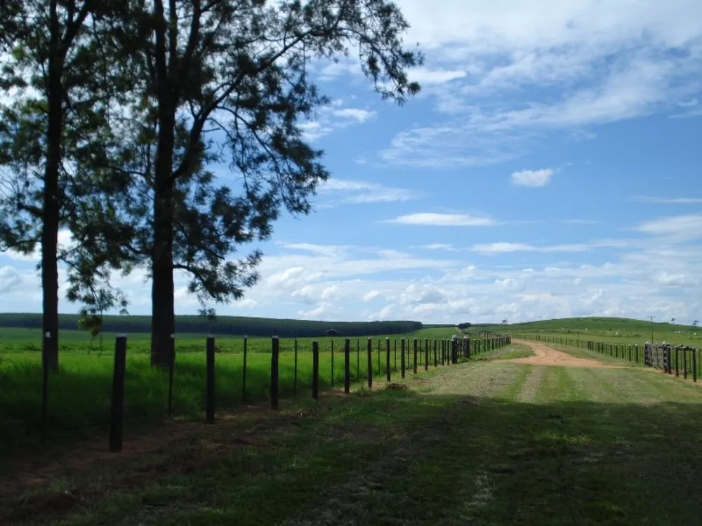 Fazenda à venda, 2042m² - Foto 1