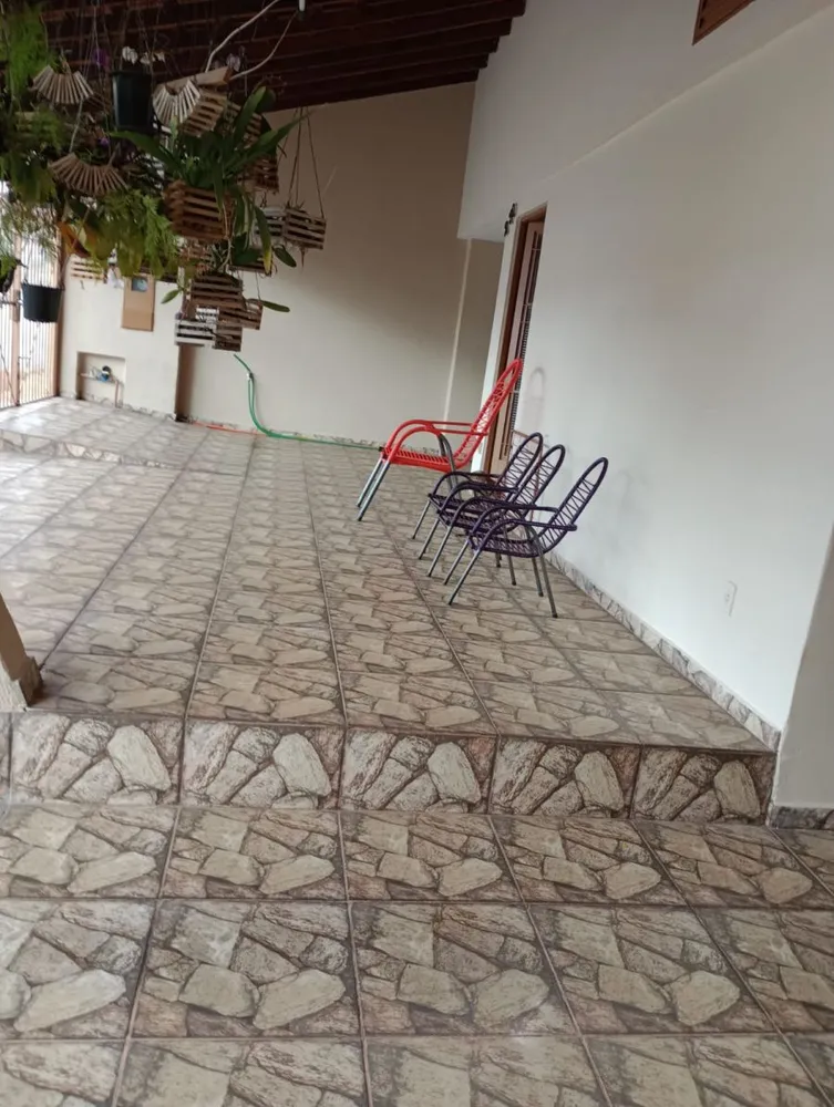 Casa, 3 quartos, 190 m² - Foto 1