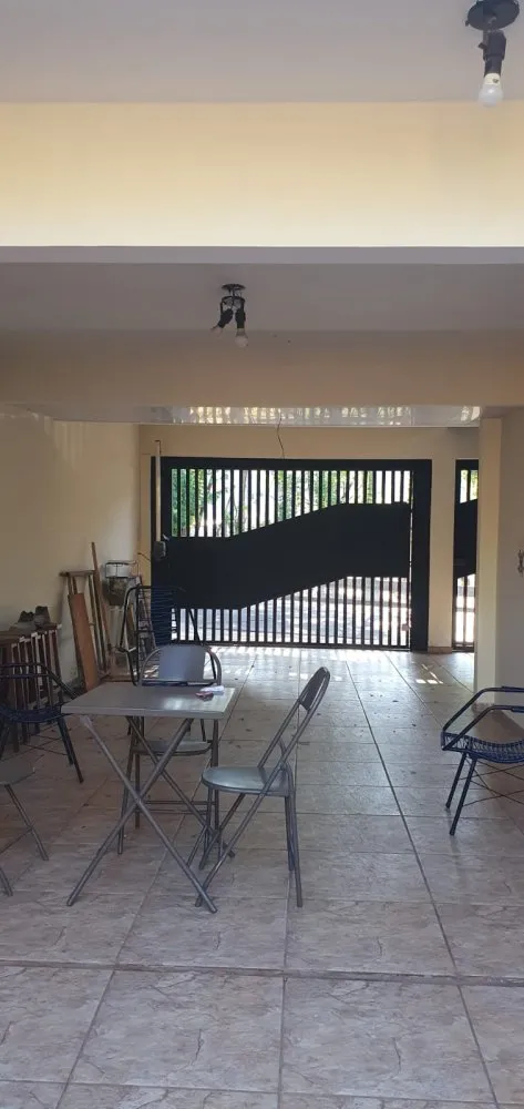 Casa, 4 quartos, 180 m² - Foto 2