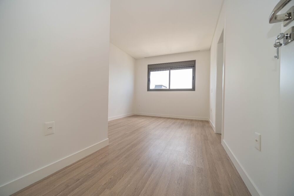 Apartamento à venda com 4 quartos, 165m² - Foto 9