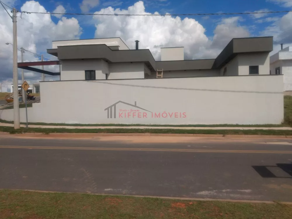 Casa de Condomínio à venda com 3 quartos, 180m² - Foto 1