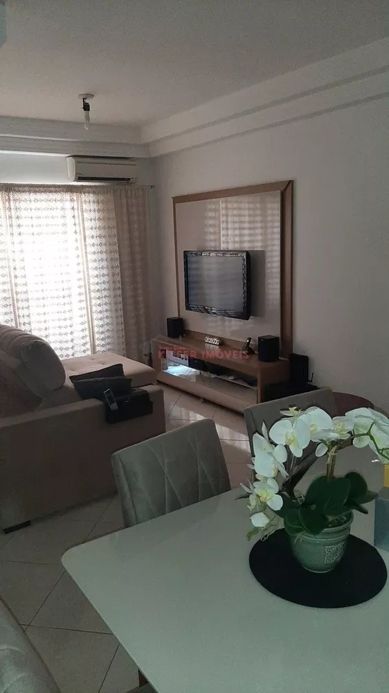 Apartamento à venda com 3 quartos, 81m² - Foto 3