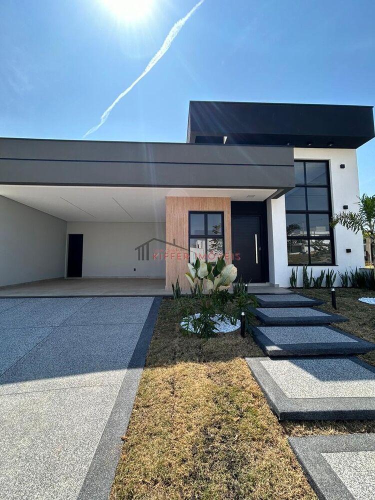 Casa de Condomínio à venda com 3 quartos, 193m² - Foto 2