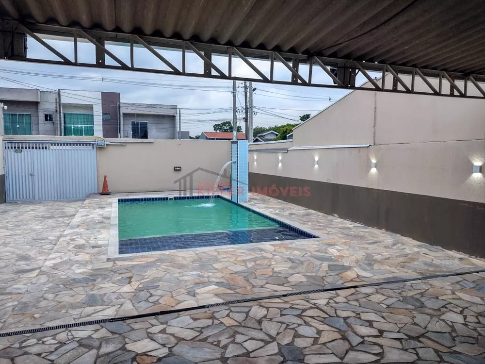 Casa à venda com 2 quartos, 250m² - Foto 3