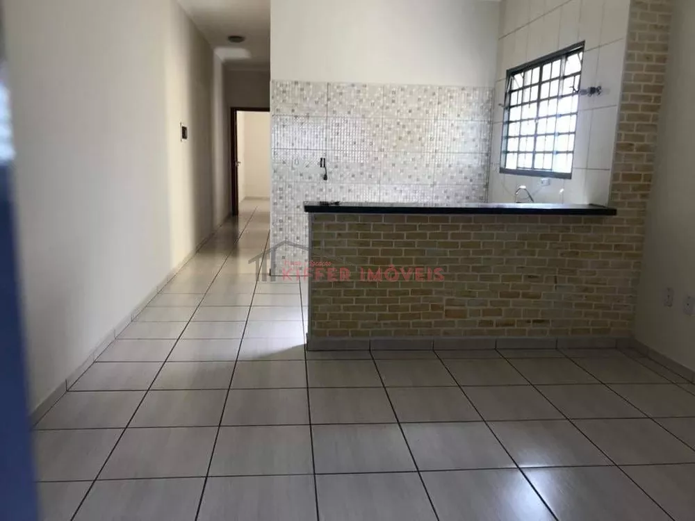 Casa à venda com 2 quartos, 118m² - Foto 3