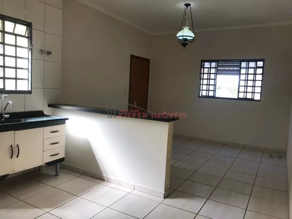 Casa à venda com 2 quartos, 118m² - Foto 1