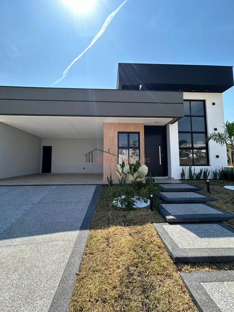 Casa de Condomínio à venda com 3 quartos, 192m² - Foto 2