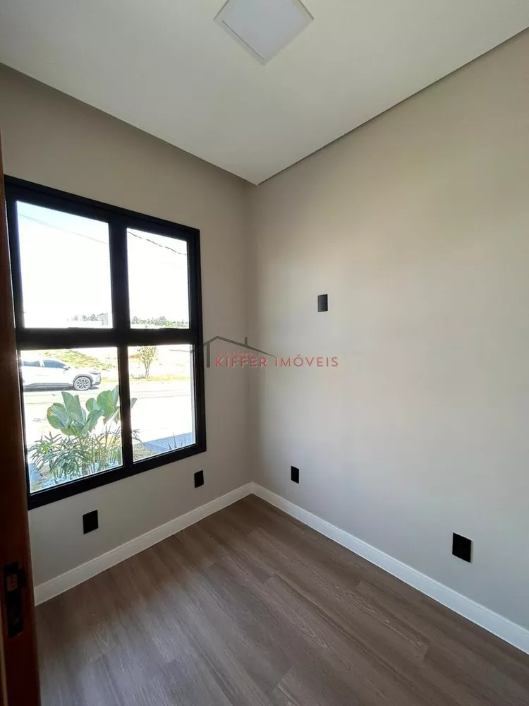 Casa de Condomínio à venda com 3 quartos, 192m² - Foto 4