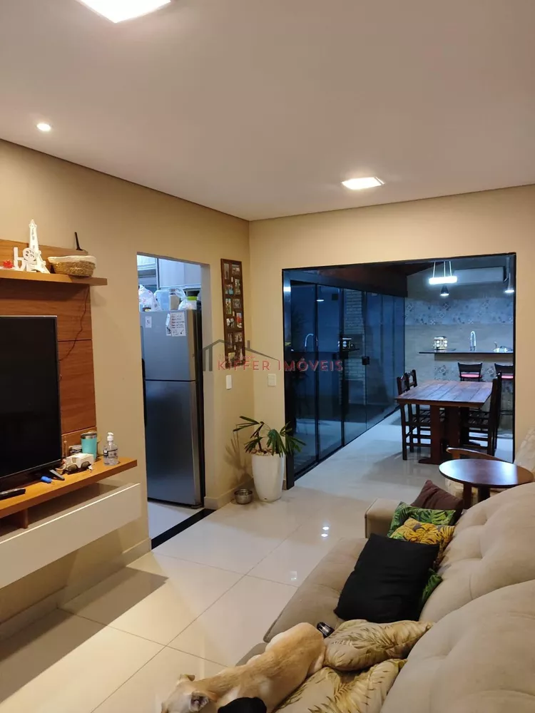 Casa de Condomínio à venda com 2 quartos, 160m² - Foto 2