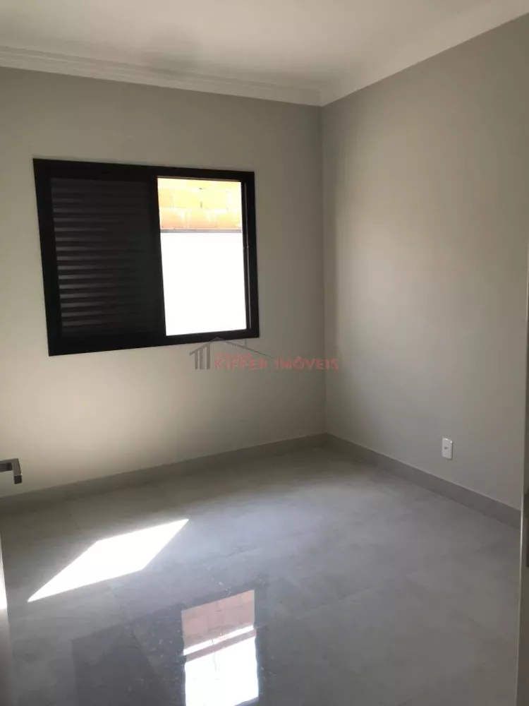 Casa de Condomínio à venda com 3 quartos, 155m² - Foto 1