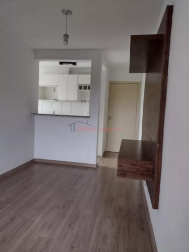 Apartamento à venda com 2 quartos, 62m² - Foto 2