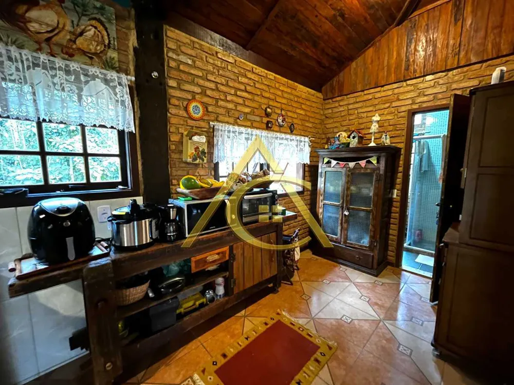 Casa, 4 quartos, 200 m² - Foto 13