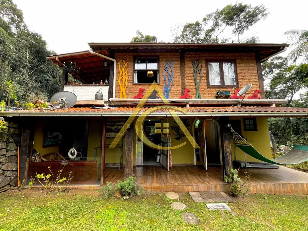 Casa, 4 quartos, 200 m² - Foto 1