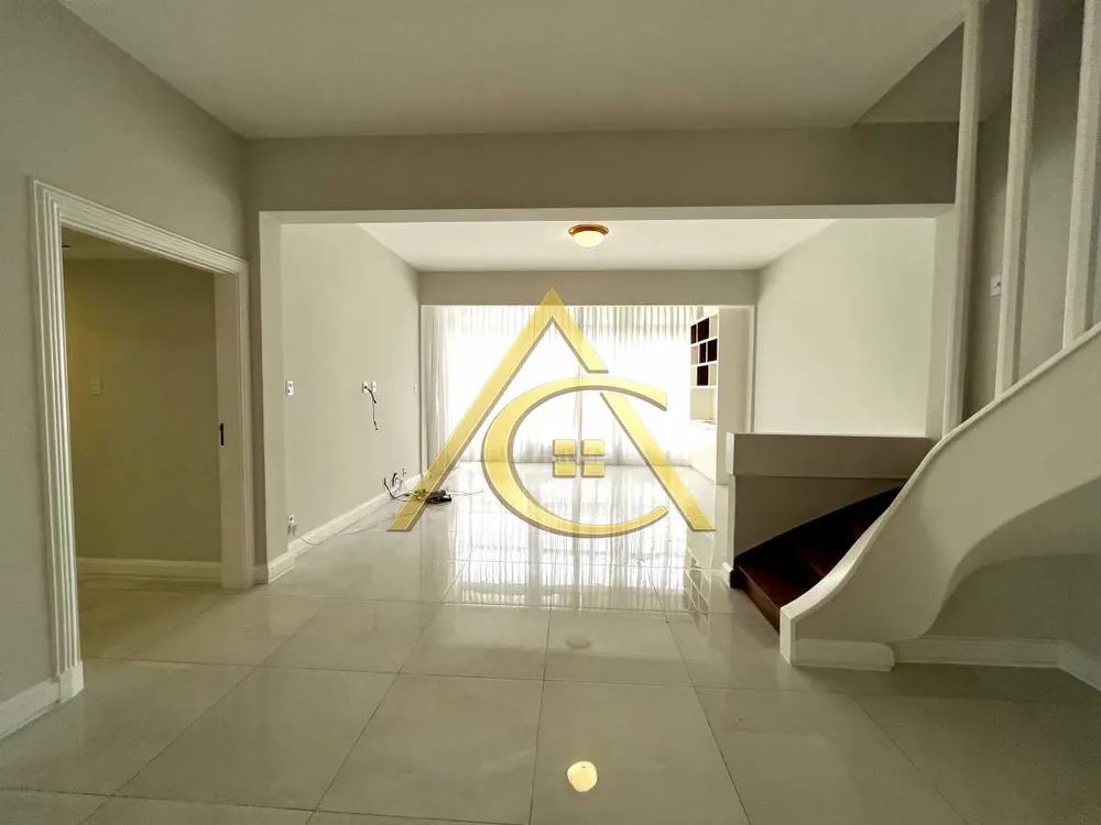 Cobertura, 4 quartos, 239 m² - Foto 5