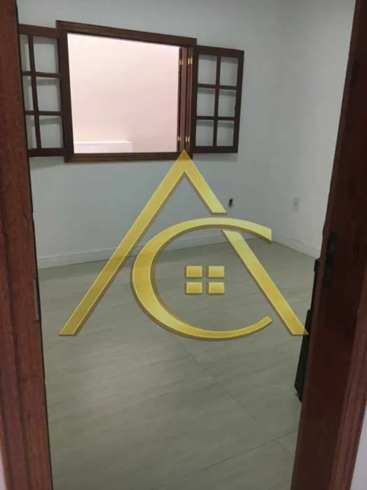 Casa, 3 quartos, 261 m² - Foto 3