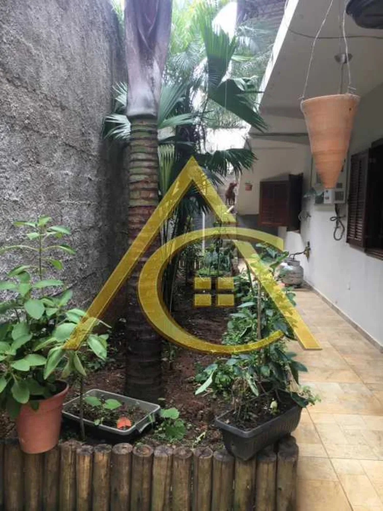 Casa, 3 quartos, 261 m² - Foto 19