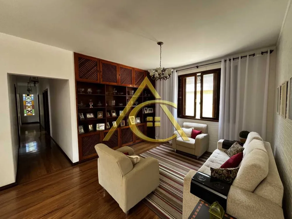 Casa, 4 quartos, 264 m² - Foto 2