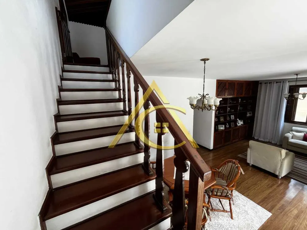 Casa, 4 quartos, 264 m² - Foto 13